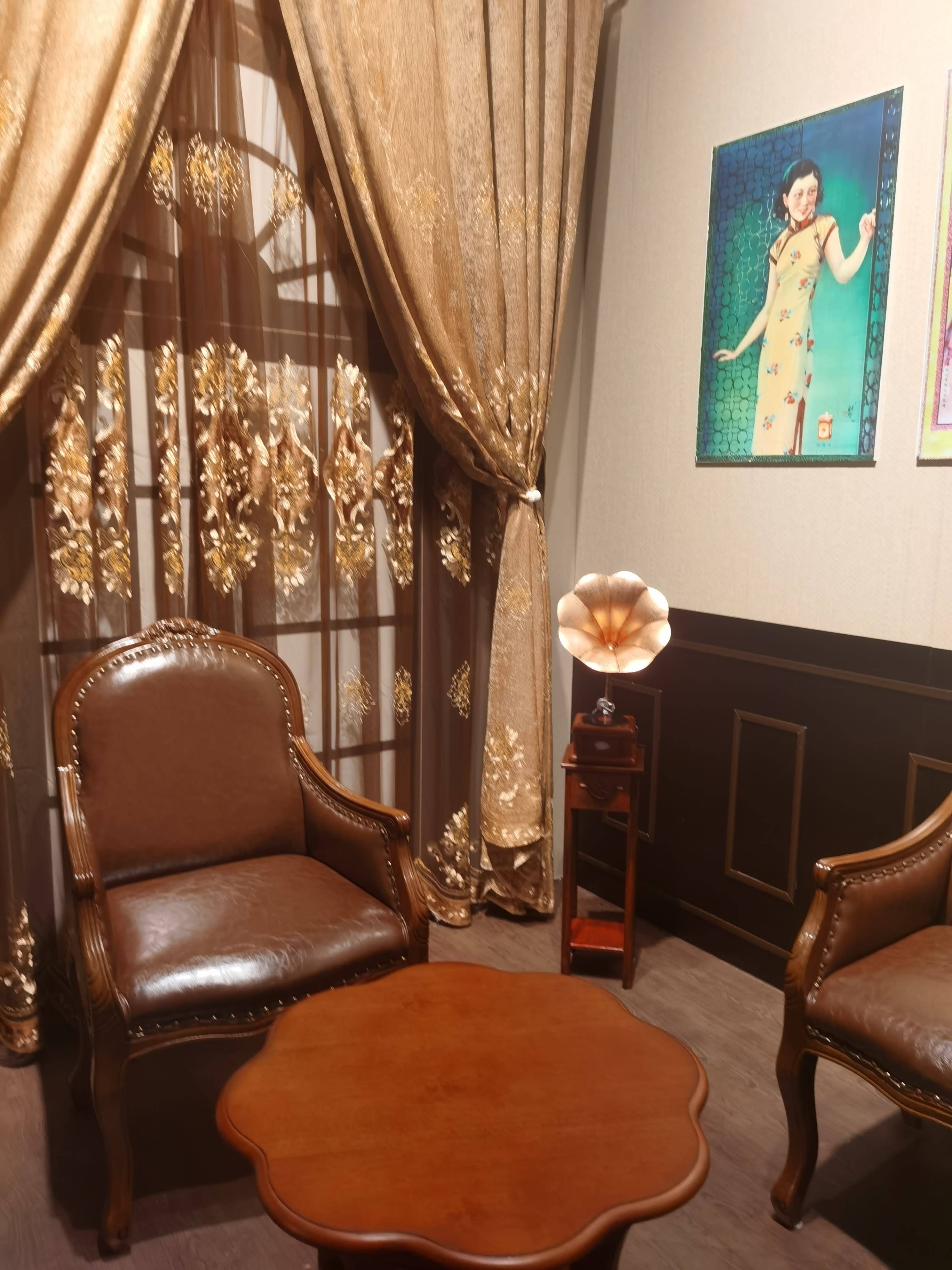 女子 旗袍的故事，顺德博物馆百年海派旗袍展，感受衣袭华美