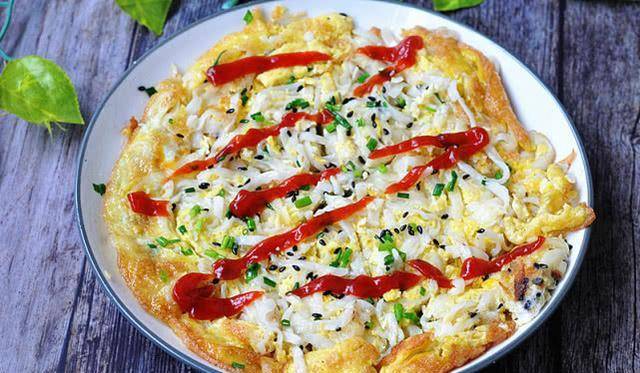 煎饼|比煮面条入味,比煎饼柔软,早餐就吃它,10分钟上桌超简单!