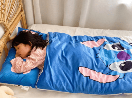 家长|幼儿园一张午睡照片，引发家长群大怒，纷纷向老师讨要一个解释