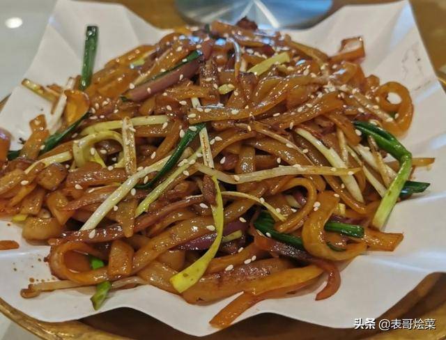 炒什么菜用酱油 851ba9294bc74a4aa1df3f1b8ab28576.jpeg