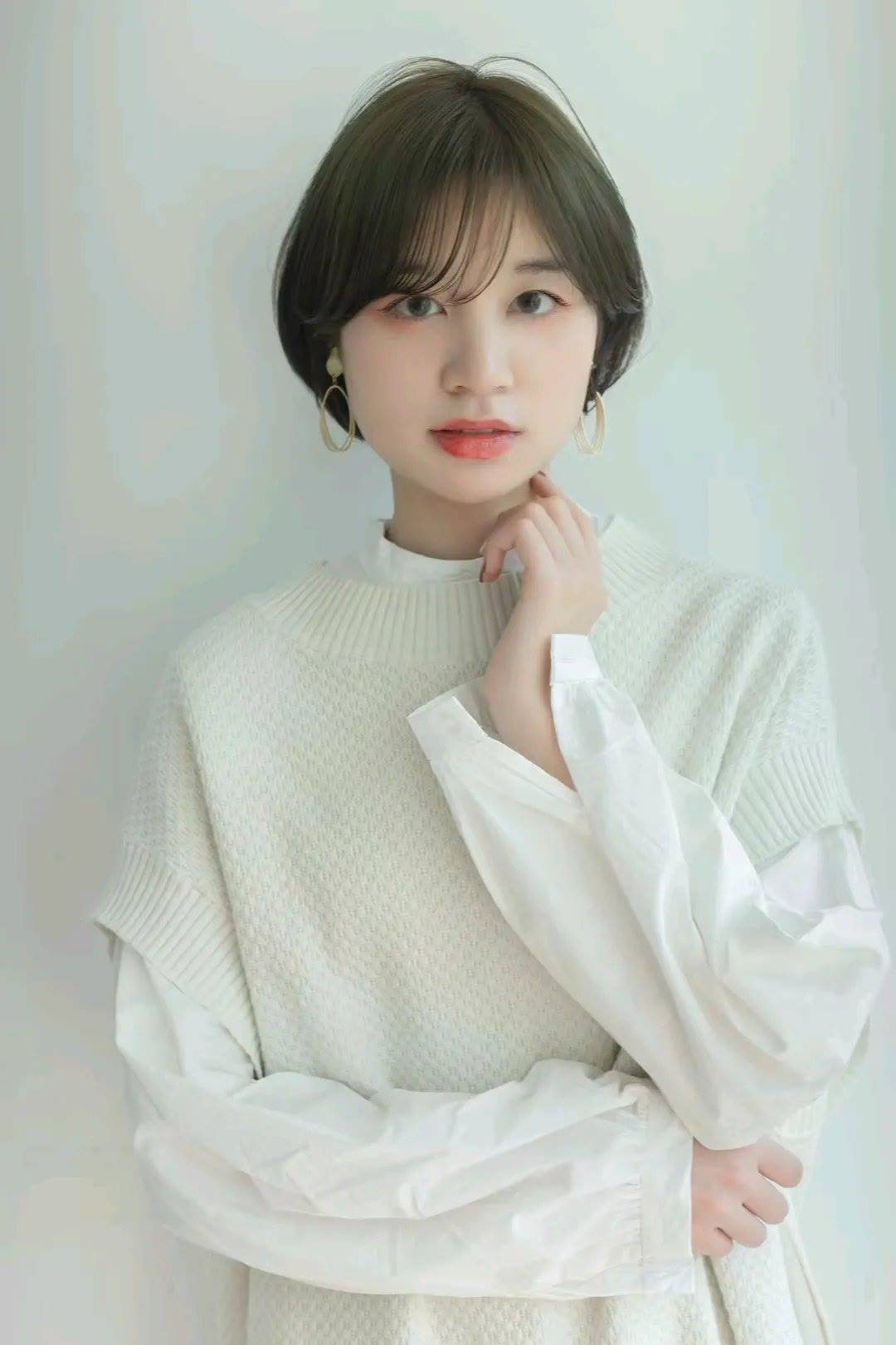 发型短发真不愧是减龄利器，38也能变18，这15款很值得尝试