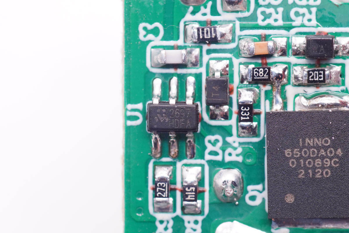 支持5-20V齐全电压档位，既可充iPhone 13又能充笔电，古石30W快充充电器拆解