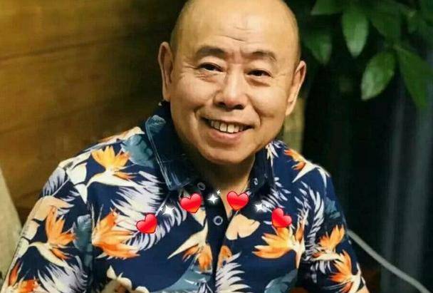 因为|相差近20岁的潘长江和郭德纲竟然是好兄弟，网友：咋论的辈分？