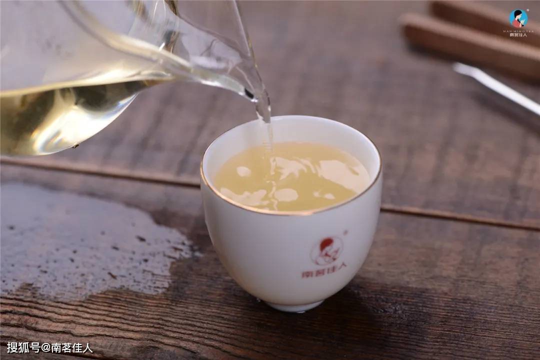 滋味|挂杯香浓烈的茶就是好茶吗？