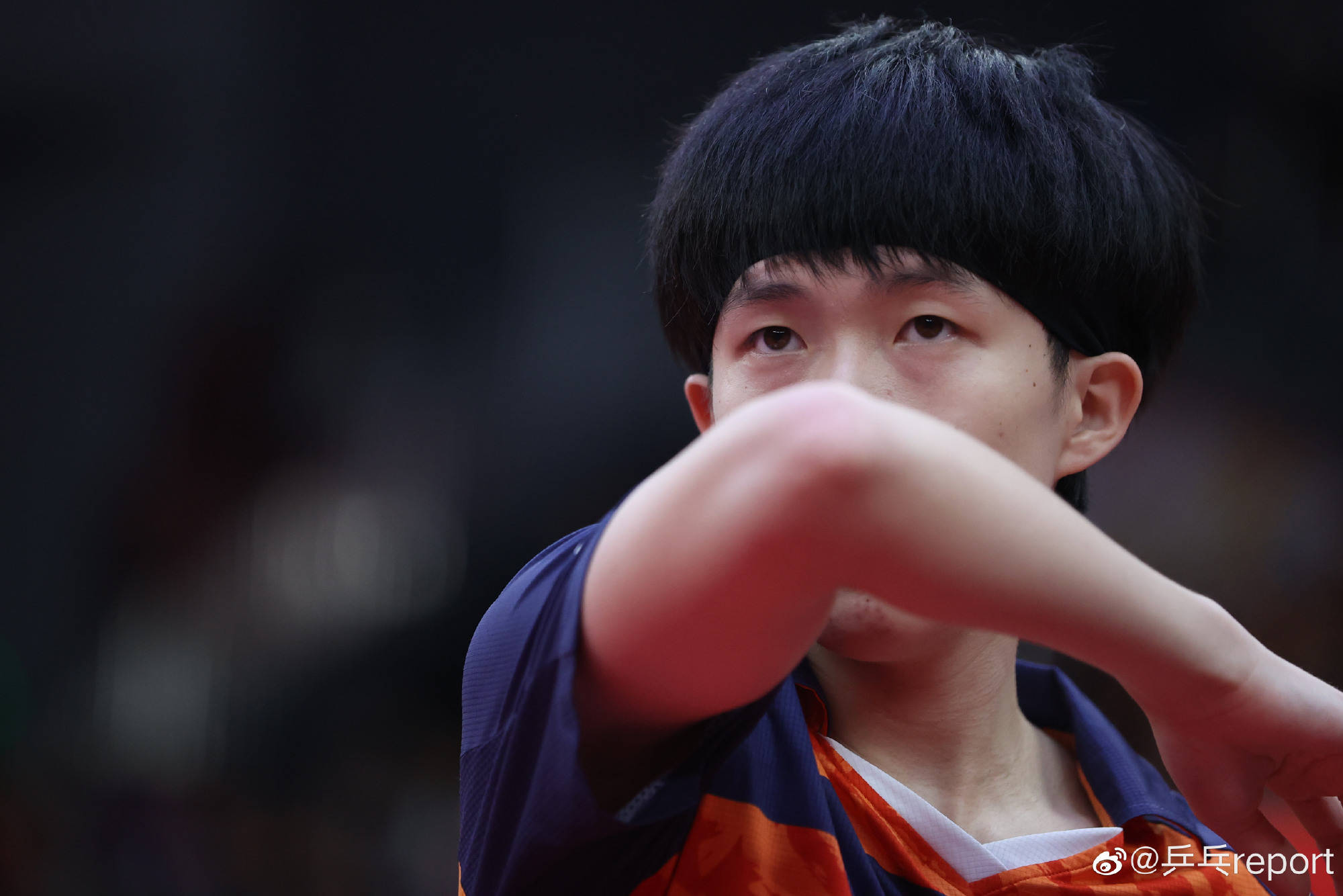 王楚钦浪费马龙给的机会连丢19分被打011不敌梁靖昆无缘mvp