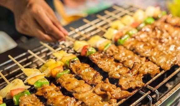 肝脏|患有肝病的人，对这6类食物要忌口，可不能随便就放进嘴