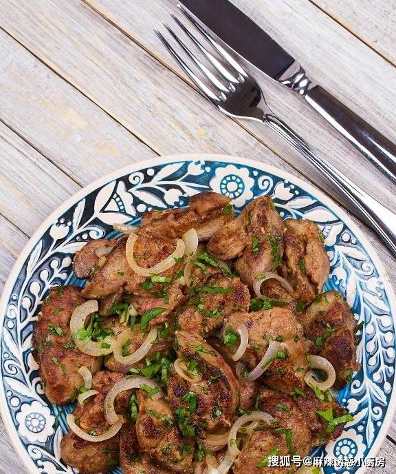 猪肉怎么炒不溅油 6c5eadd3ec8446fbbb932e960f96737c.jpeg