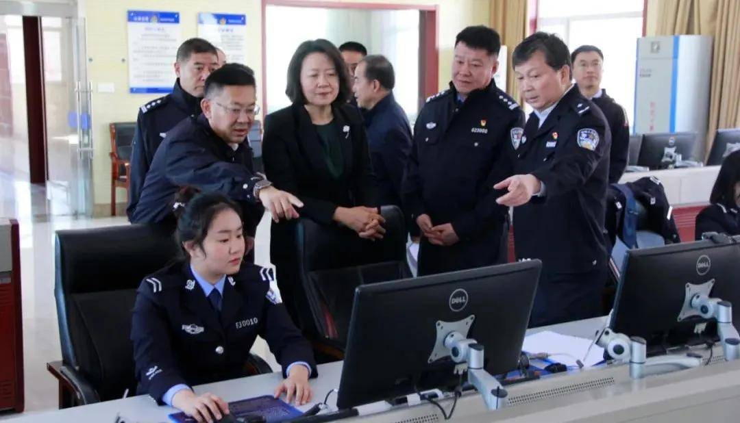 大同市公安交警创建全国文明城市道路交通秩序综合整治攻坚动员誓师