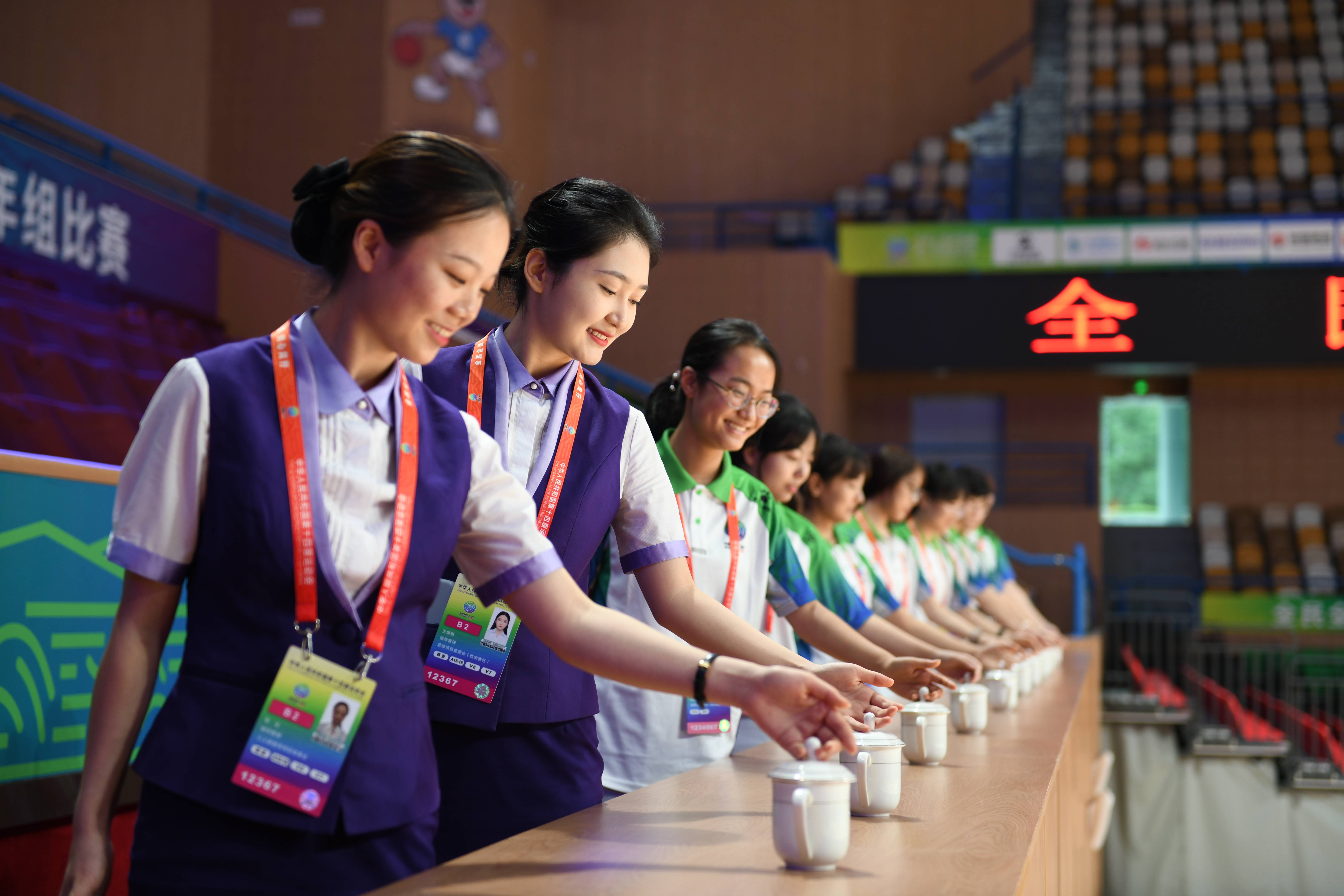 专业服务团队参与接待