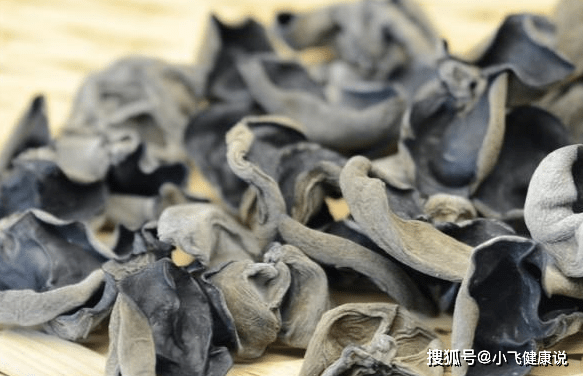银耳怎么吃最好降血糖 80153221042943b1ac8844c4a35fcb29.png