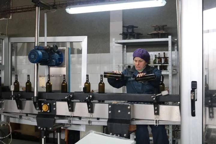 植物|欧洲小国摩尔多瓦,除了葡萄酒,还有野马郁兰精油