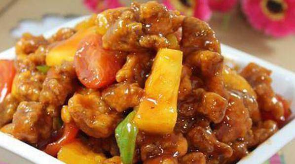 如何做出美味的菠萝咕噜肉 dd85a9d73dab437c950de3025cb180f6.jpeg