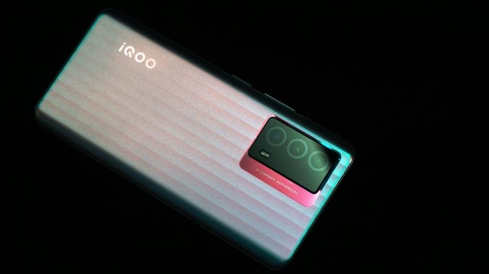 层层越级——这就是1899元起的iQOO Z5给我的体验