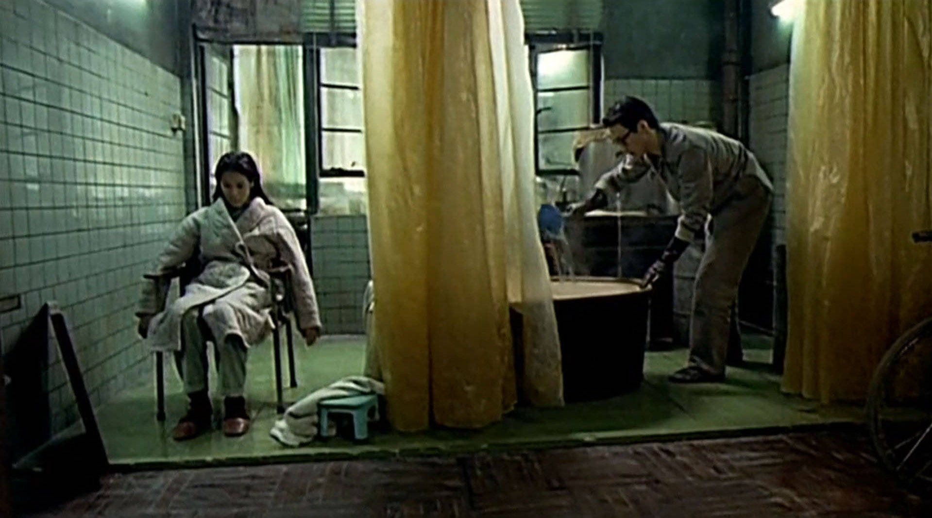 厕所|5部一级恐惧的恐怖大片，敢晚上刷完的都是牛人，你看过几部