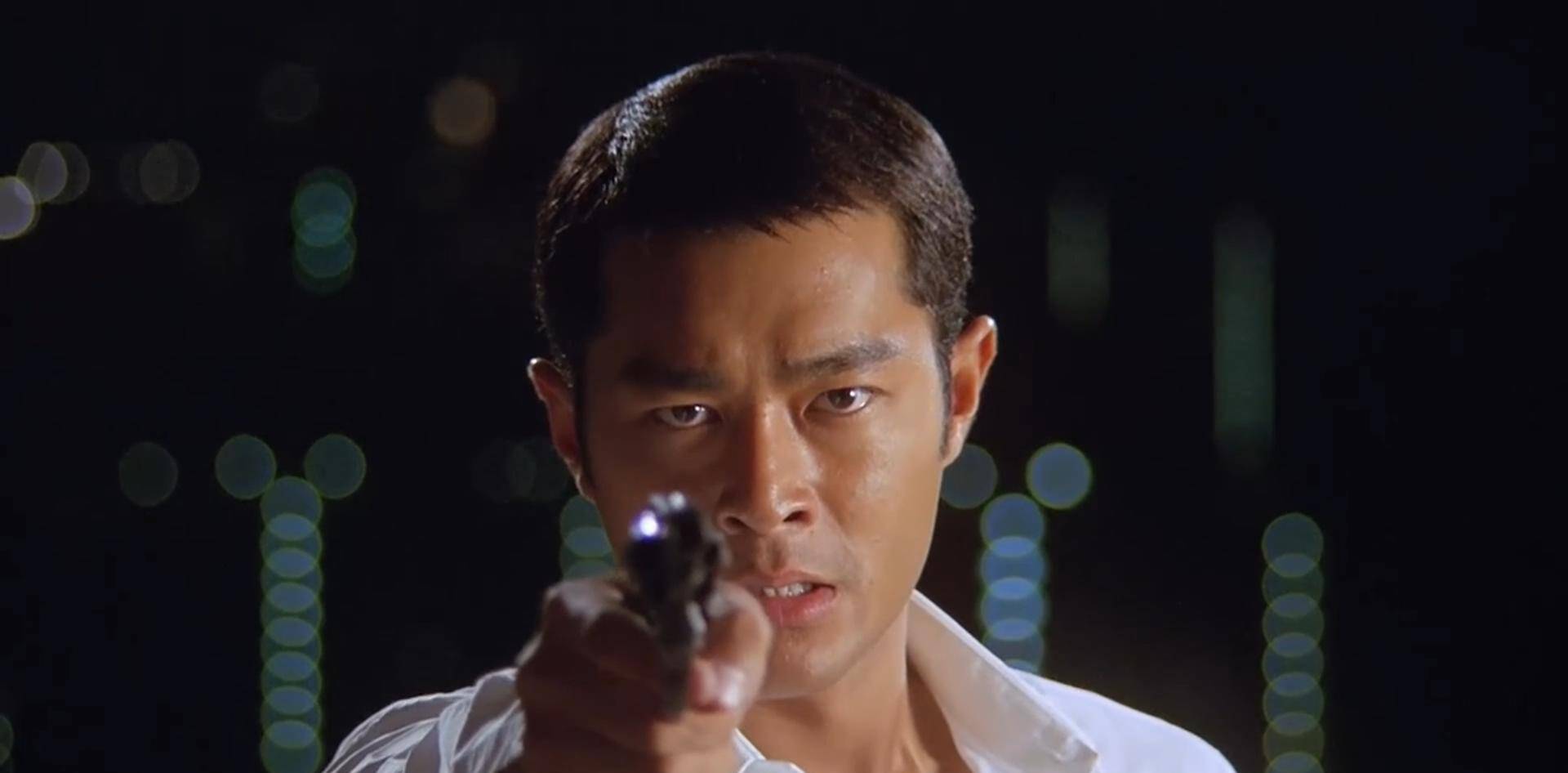 个人感觉|1999年刘德华和古天乐就玩过卧底游戏，不过个人感觉万绮雯更出彩