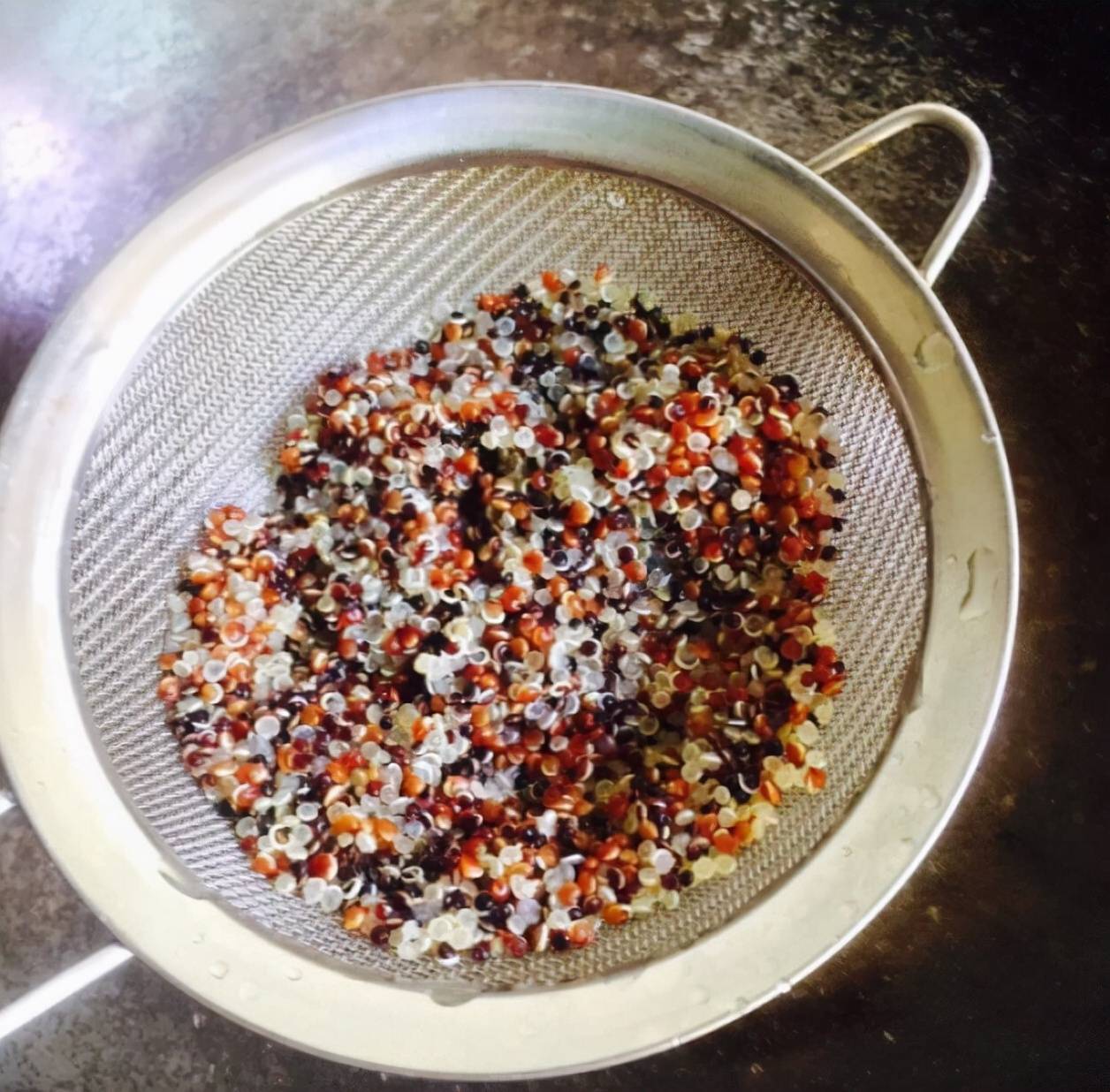 三色藜麦怎么做好吃 19e82648be014843b1e99bdf5129b2f8.jpeg