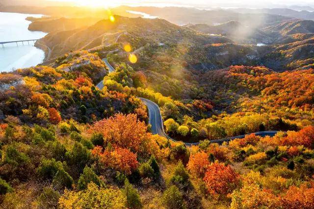 燕山秋景图图片