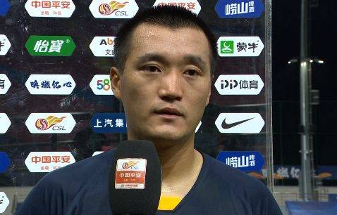 铁家军后卫唐淼为国足失败找借口被球迷怒斥一群废物闭嘴吧