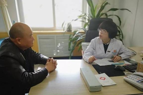 马主任|糖尿病血糖控制好，空腹血糖6.5，餐后血糖8.2，还要测糖化吗？