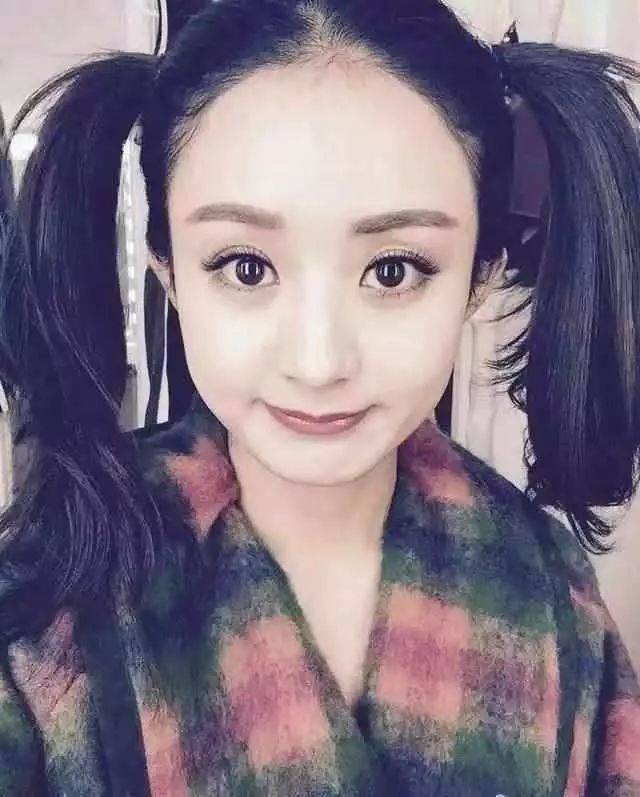 发型女星扎高双马尾超减龄，杨超越不羁，戚薇像极了美少女！