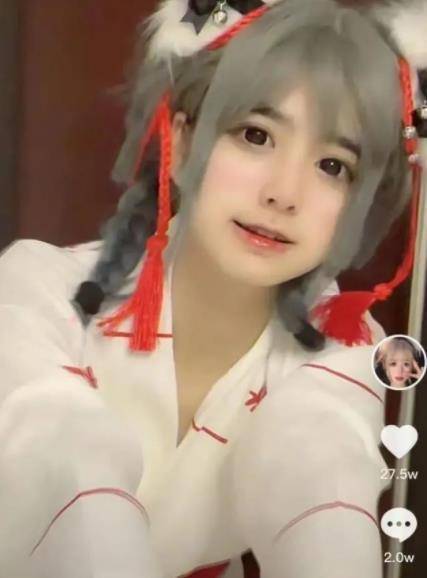 男儿身|萝莉网红安妮,靠骂人涨粉百万火遍全网,自曝“男儿身”惊呆众人