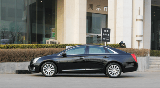 外观好看的车子 f739e3db0b5b45868fd769704870d0aa.png