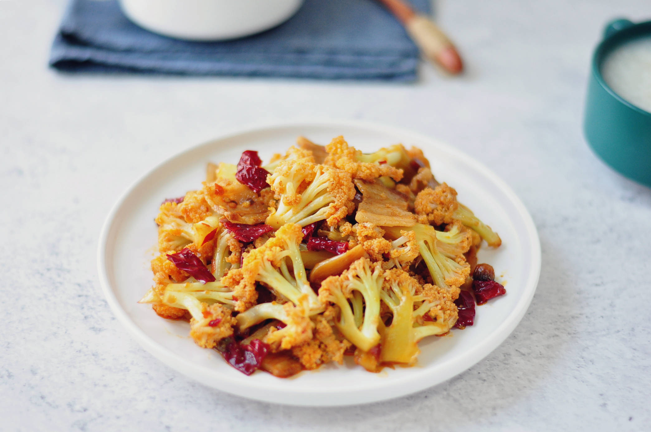 麻辣入味的香辣菜花鲜香开胃一碗米饭不够吃