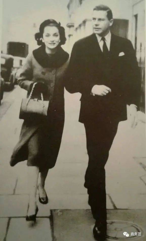 生活史上最强塑料名媛姐妹：姐姐嫁总统、妹妹当王妃，还一起抢首富撕了一辈子…