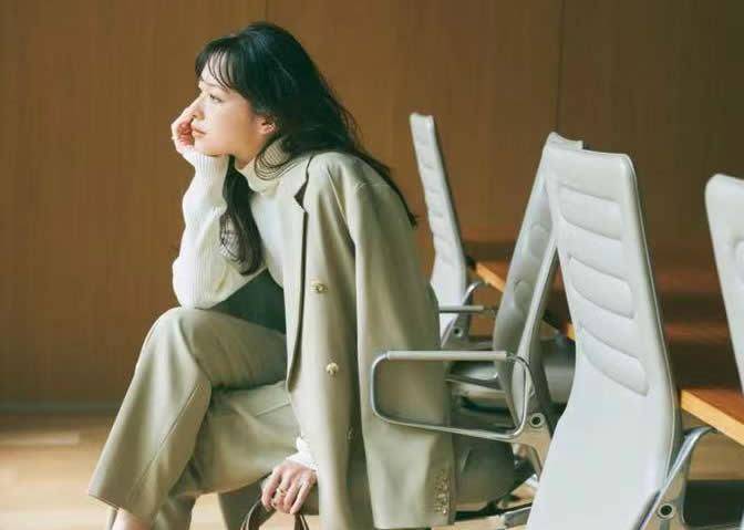 箴言 穿得好看,有什么“秘诀”?4字箴言+3种时髦穿搭,衣品一步升级