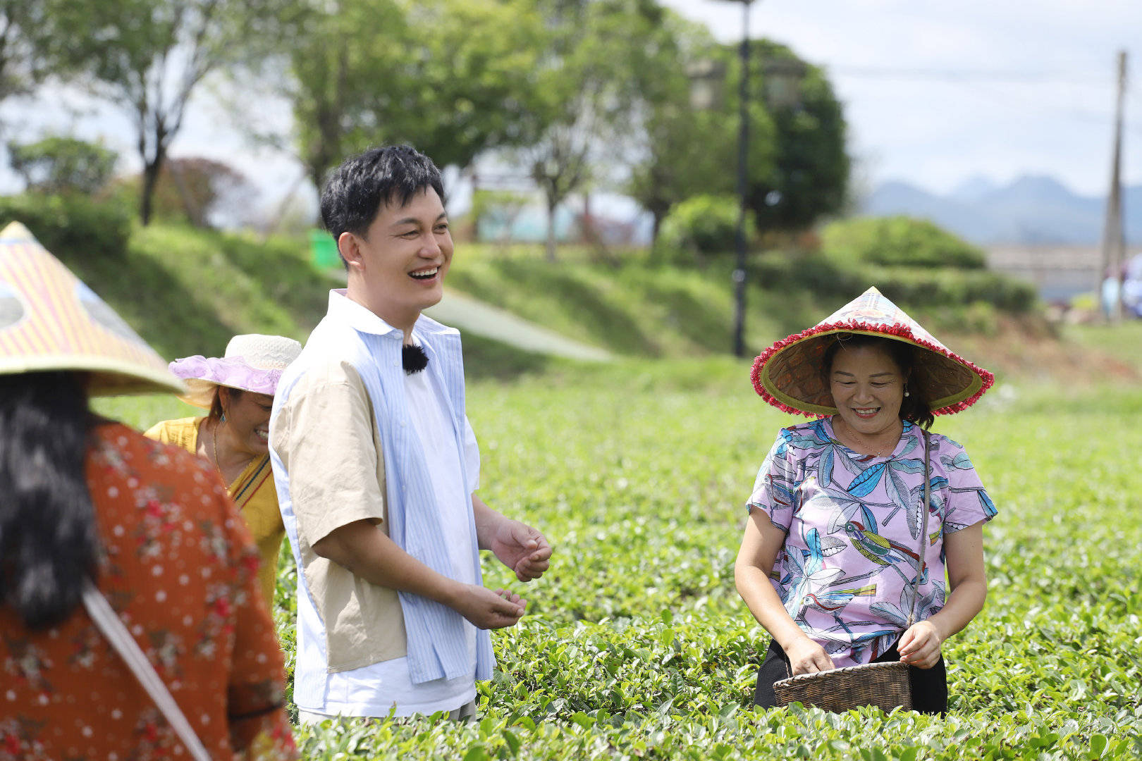 流量|取代《快本》，首播收视第一！芒果台又诞生一档王炸综艺