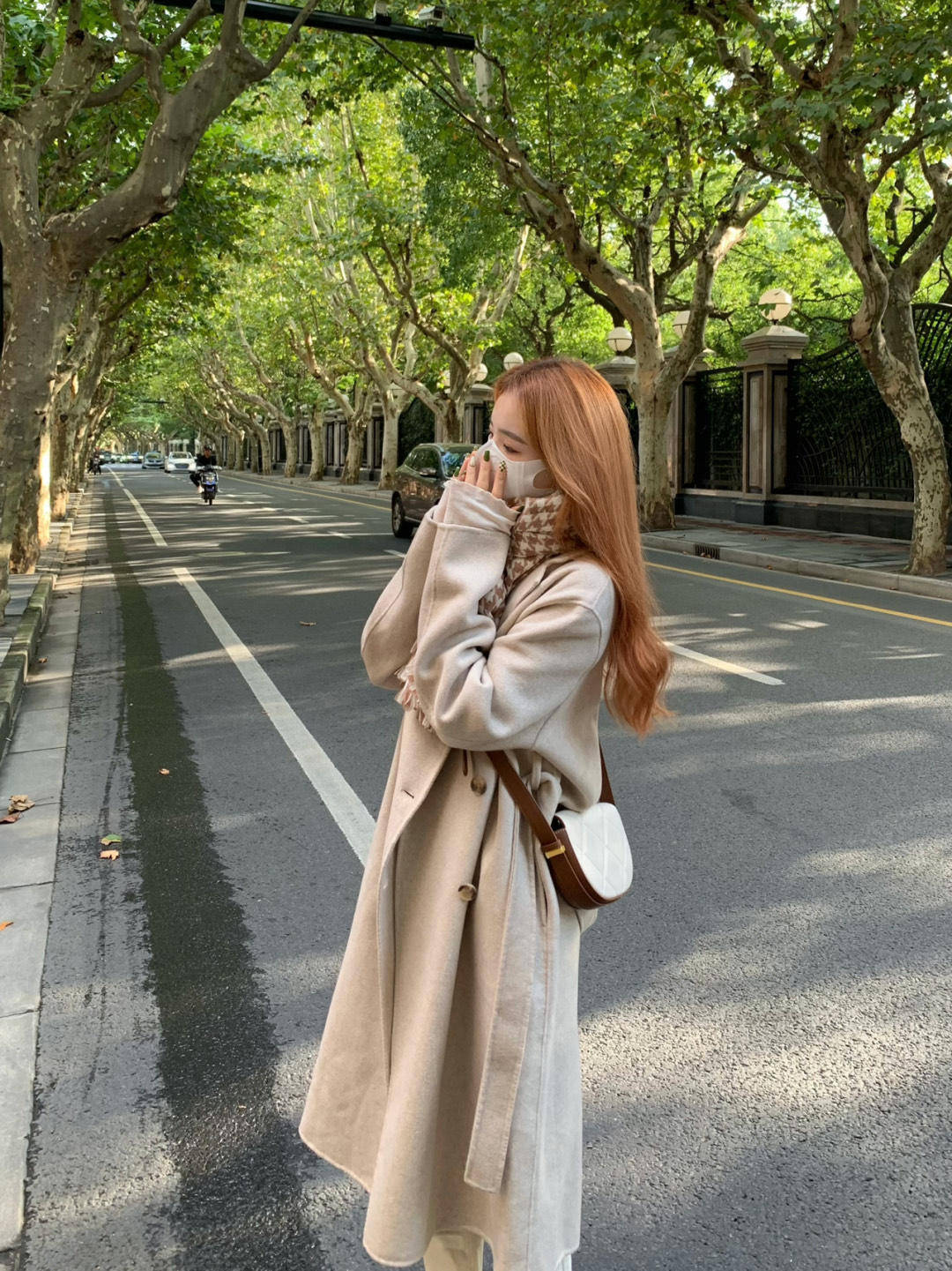 季节 秋冬季节不知道穿什么？一件毛呢大衣全搞定，让你美出新高度