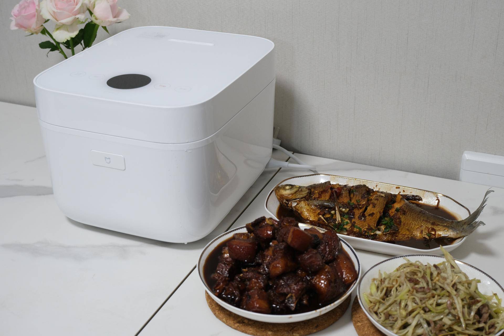 电饭煲|智能NFC云食谱，米饭口感动态可调的米家电饭煲4L微压版体验