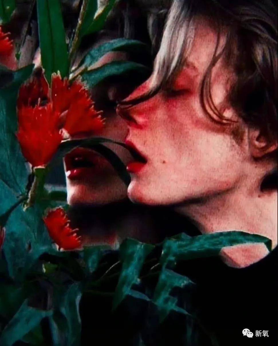 Charles 这是人类能长出来的脸吗?!