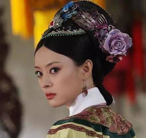 电影|姜文+关晓彤都救不了郑晓龙，《甄嬛传》导演晚年自砸招牌惨被电影圈劝退…