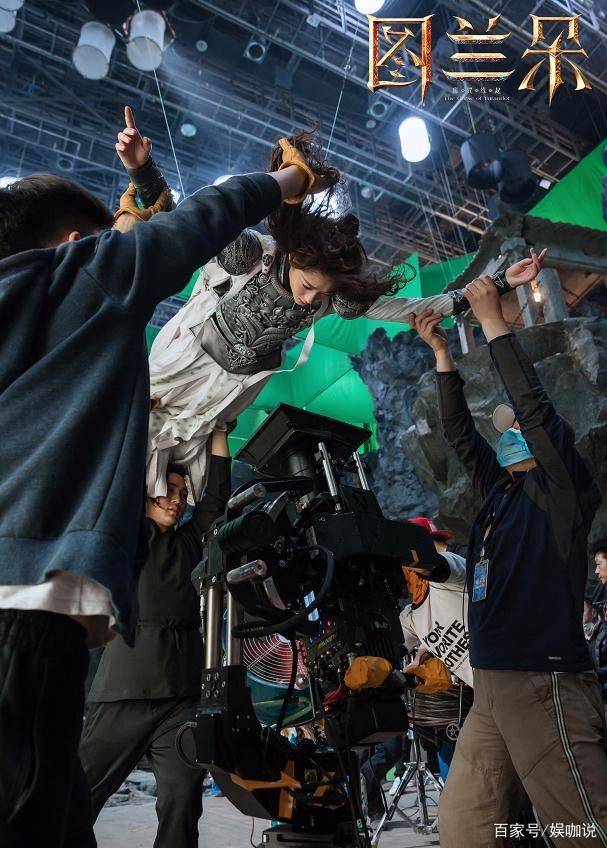 姜文|姜文过于相信天赋,《图兰朵》全员翻车,关晓彤演技下线了?