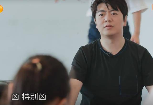 因为|郎朗的新综艺播出，免费给贫苦农村孩子上课，还资助赠送上万钢琴