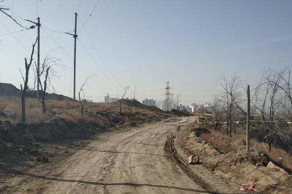 乌鲁木齐最迫切要修两条道路在这里，一旦建成，三万人出行更方便