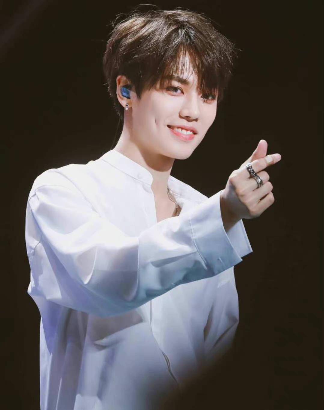 林彦俊一见倾心民国造型绝了绅士儒雅又风度翩翩爱了