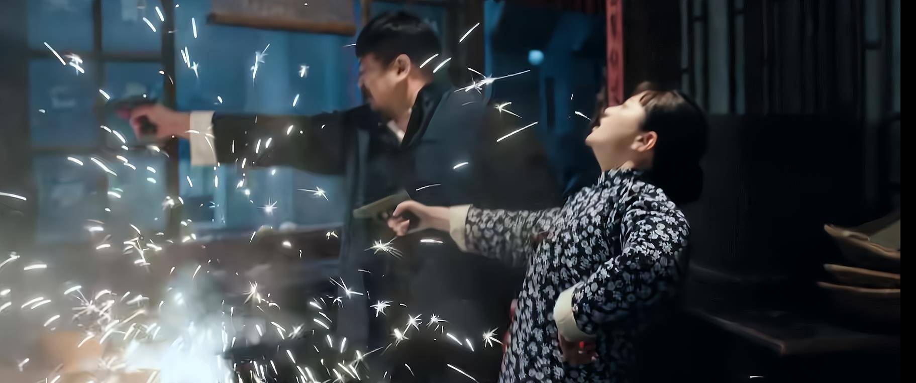 因为|《霞光》万德福是“大姨”，最狠的却是“老姨”麻苏苏