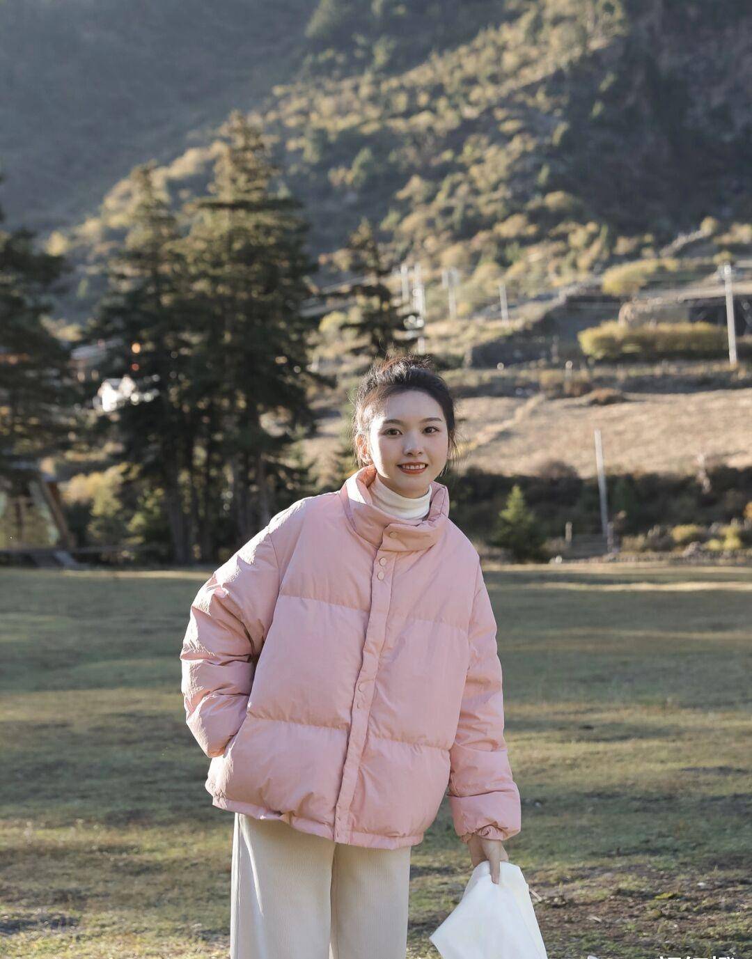 保暖性 小姐姐示例羽绒服：20+女性基础推荐5款单品值得借鉴，保暖又时尚