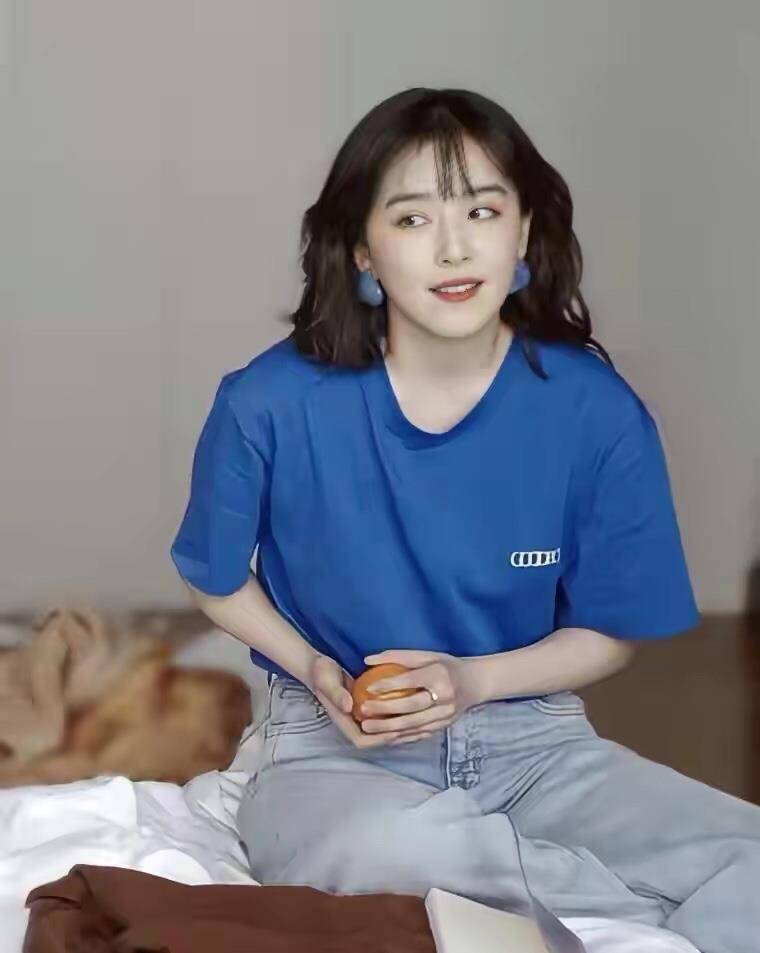 配饰 阚清子破茧成蝶,成为时尚人士的穿搭典范,这才是时髦精的样子