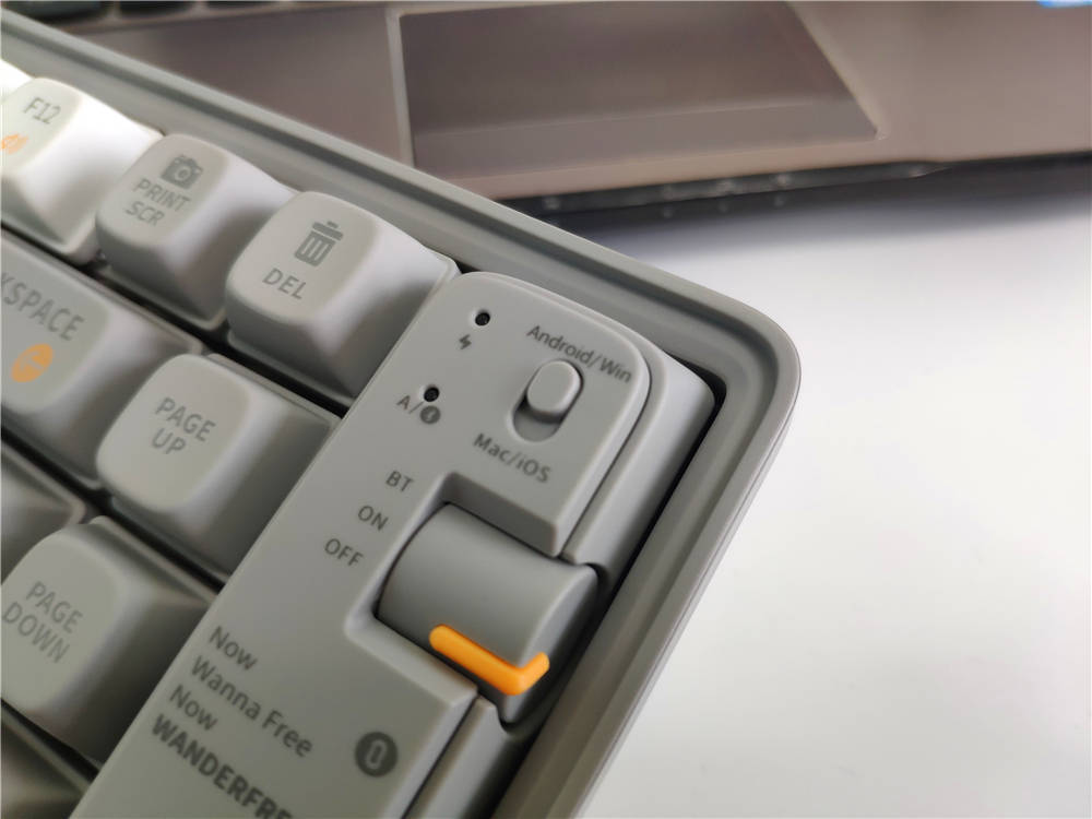 浪出颜值，浪出自我，Lofree洛斐小浪蓝牙机械键盘体验