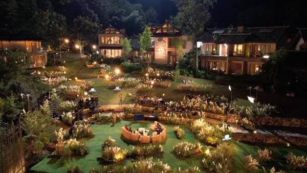 治愈|挖掘经典好歌里的“治愈力”,《时光音乐会》如何穿越时空搭建“时代音乐桥”