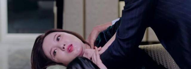 角色|首播收视第一！靳东又抽到王炸，他的“干部风”有多百试不爽？