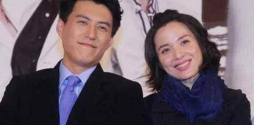 角色|首播收视第一！靳东又抽到王炸，他的“干部风”有多百试不爽？