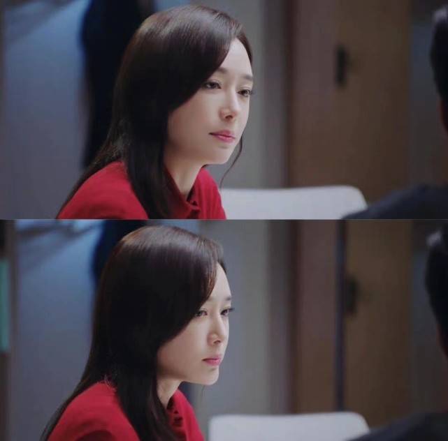 职场 秦岚新剧大爆火!穿职场装美过刘涛袁泉,刚一开播就靠穿搭赢了