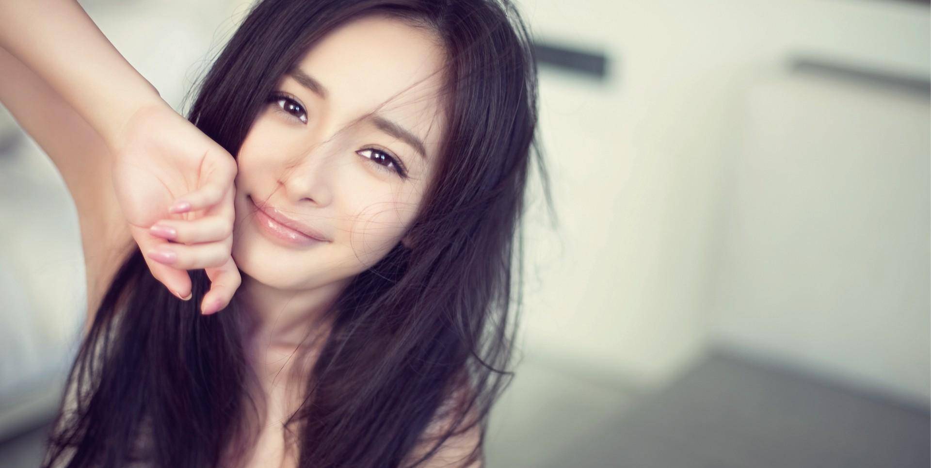 眼睛好看的眼睛有多好看呢？只服这6位女明星，眼睛里有星星