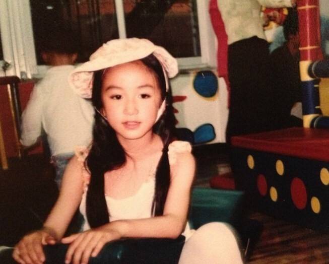 萧妈|“胡一菲”娄艺潇为何不红了?看她干过的那些事,就不奇怪了