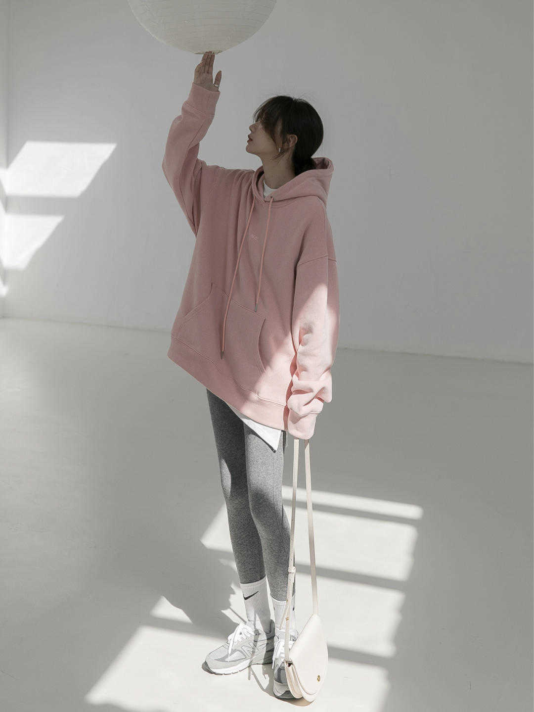 毛衣 30+的女人常备这几条裤子,搭配上针织开衫或者毛衣,百搭又高级