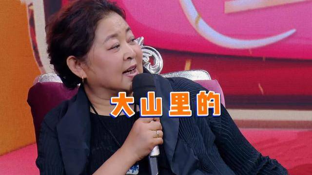 杜海涛|沈梦辰:主持出道与男友撒实名狗粮爆红,曾在节目中现了“原形”